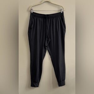 All in Motion Soft Stretch Mid Rise Jogger Pants in Heathered Black size medium